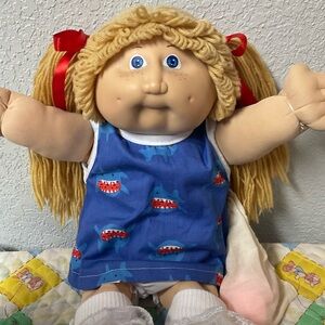 VTG Cabbage Patch Kid Girl 1st Edition Hong Kong Butterscotch Hair Freckles HM#2
